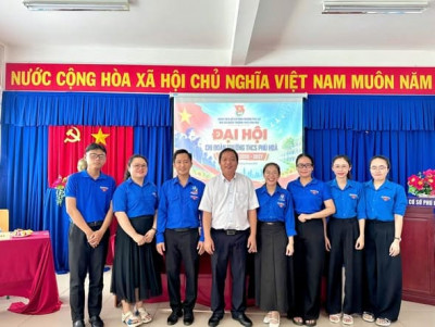CHI ĐOÀN TRƯỜNG THCS PHÚ HOÀ TỔ CHỨC ĐẠI HỘI CHI ĐOÀN NĂM HỌC 2026 – 2027
