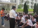Tham quan và sinh hoạt hướng nghiệp cho học sinh lớp 9 năm học 2014 - 2015