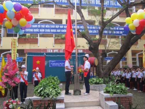 Bài hát "Trung học Phú Hòa mến thương"