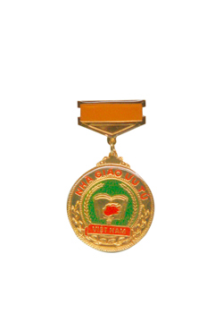 Huy hiệu Nhà giáo Ưu tú